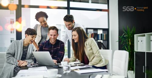 Questa immagine ha l'attributo alt vuoto; il nome del file è Gap-competenze-Academy-aziendali-500x258.jpg